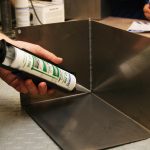 Клей для искусственного камня: надежное крепление и эстетическое решение